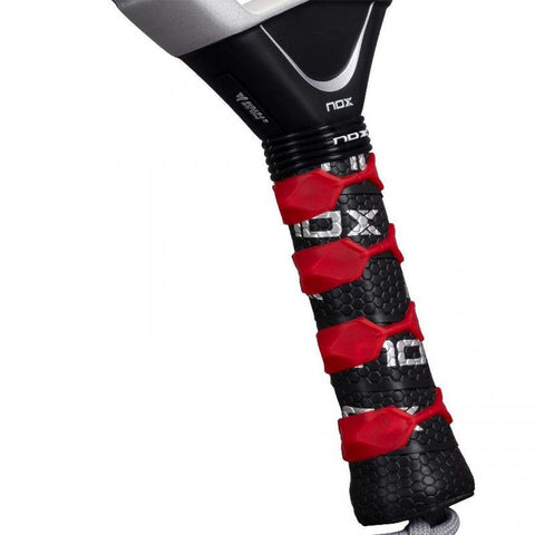 Pala Nox Agustin Tapia AT10 Genius Attack 18K Alum 2026 Pala Nox Agustin Tapia AT10 Genius Attack 18K Alum 2026