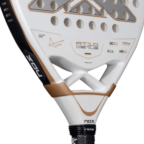 Pala Nox Junior AT10 Genius By Agustin Tapia 2026