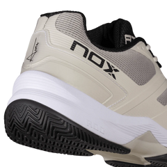 Zapato de Padel Nox AT10 Pro Birch/Negro